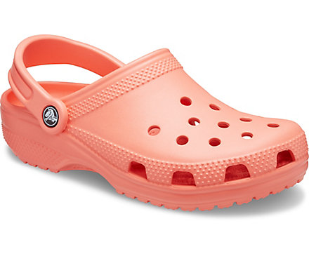Should I be concerned about committing a Fashion Faux Pas by wearing Crocs?